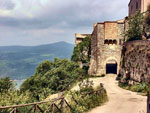 Secondo ingresso medioevale al Castello di Civitella del lago