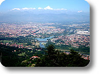 Torino, il Po, la Stura di Lanzo e le Alpi Graie viste dalla collina di Superga